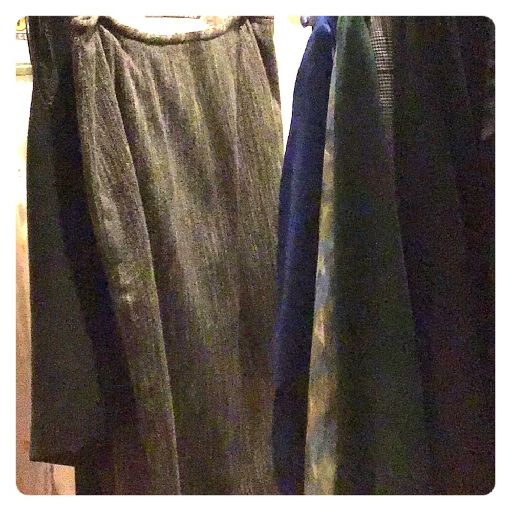 Women’s Gray Tweed Skirt